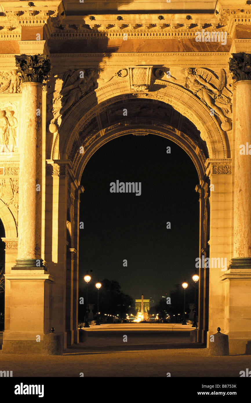 Carrousel Arch at night, Paris Stock Photo - Alamy