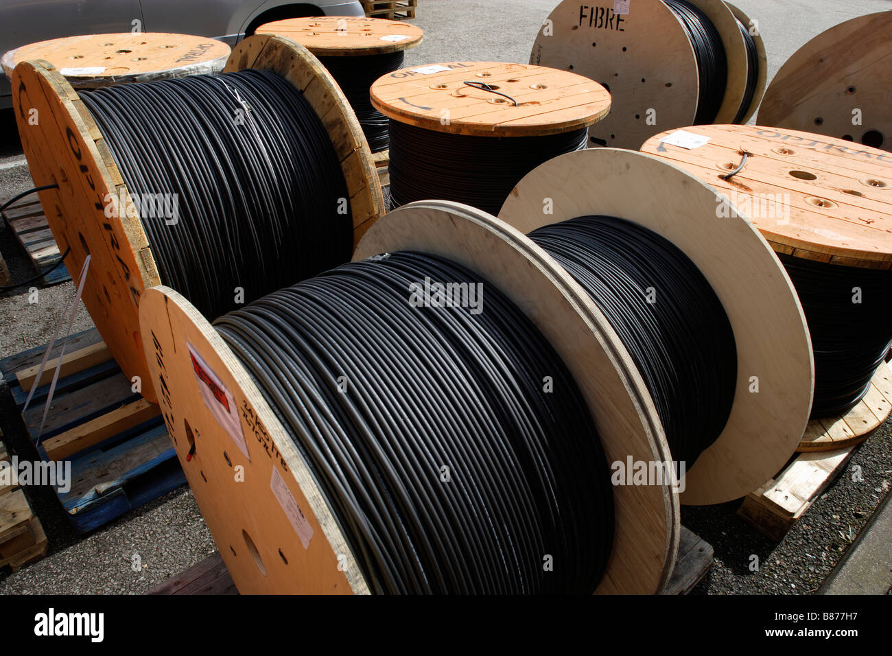 Fiber optic cable reel hi-res stock photography and images - Alamy