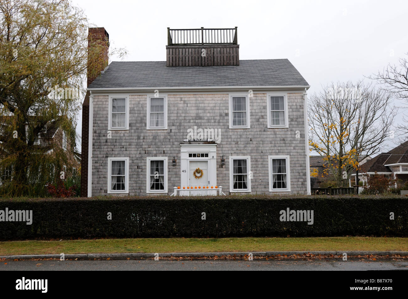 Nantucket house hires stock photography and images Alamy