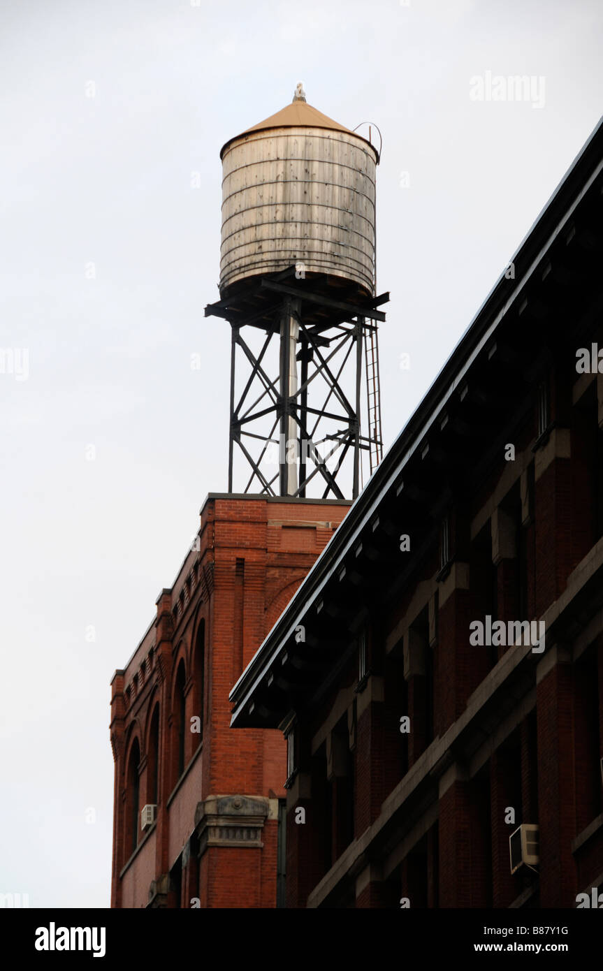 Water Tank on top of New York building Stock Photo Alamy