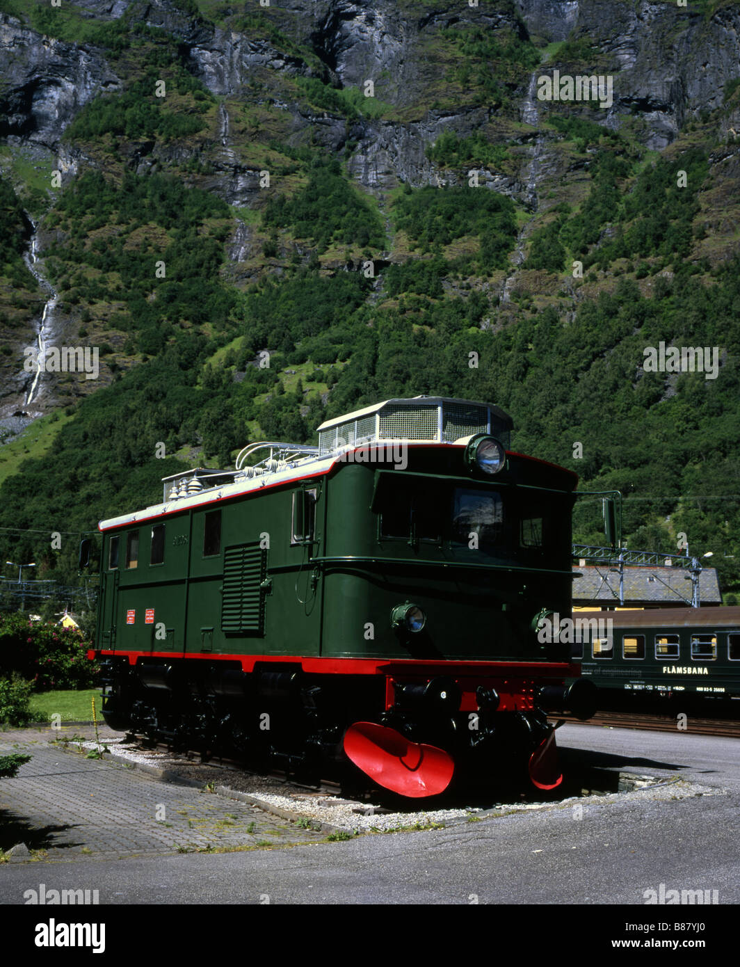 Flam Model Train VintageFlamsbana Flam Railway electric locomotive on display at Flam ...