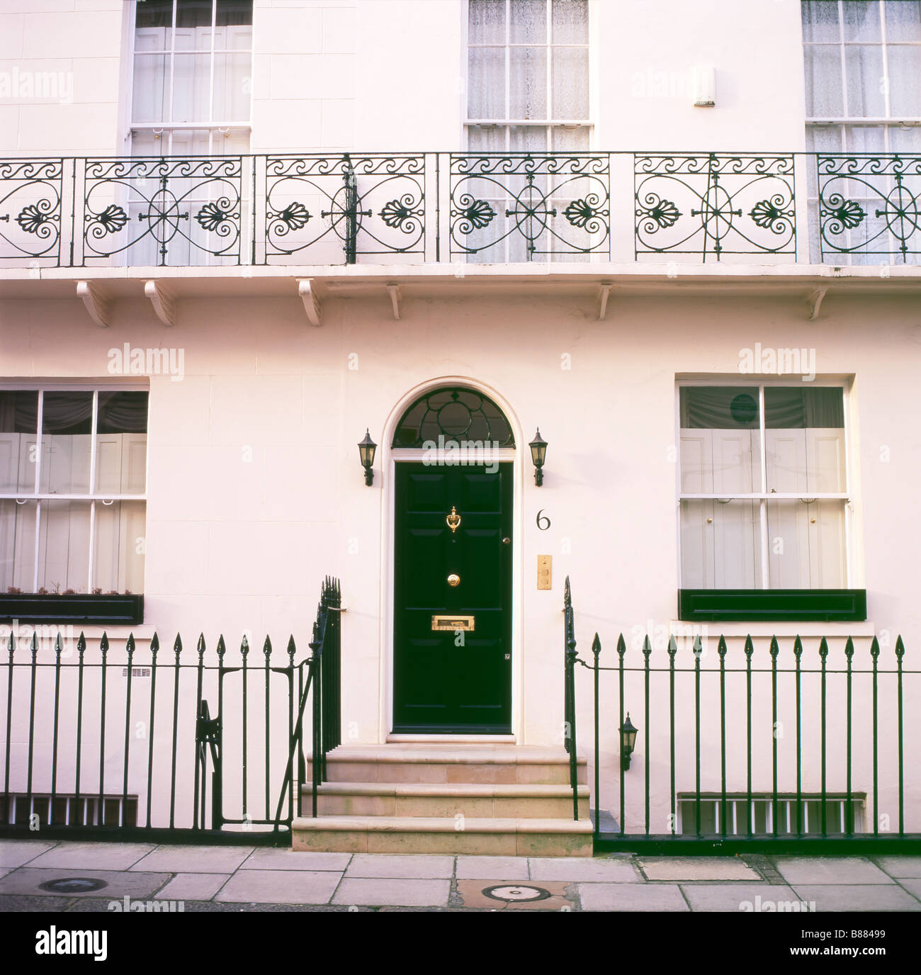 The facade of terraced housing Belgravia London SW1 England UK  KATHY DEWITT Stock Photo