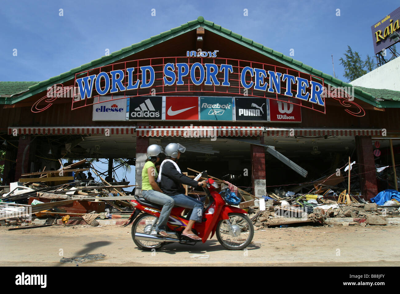 Tsunami wave damage hi-res stock photography and images - Alamy