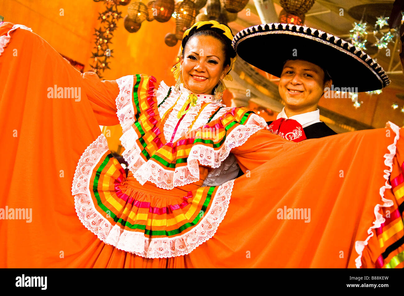 Couple in traditional costume of Jalisco at the Spectaculare folkloric show in Mazatlan Mexico Stock Photo