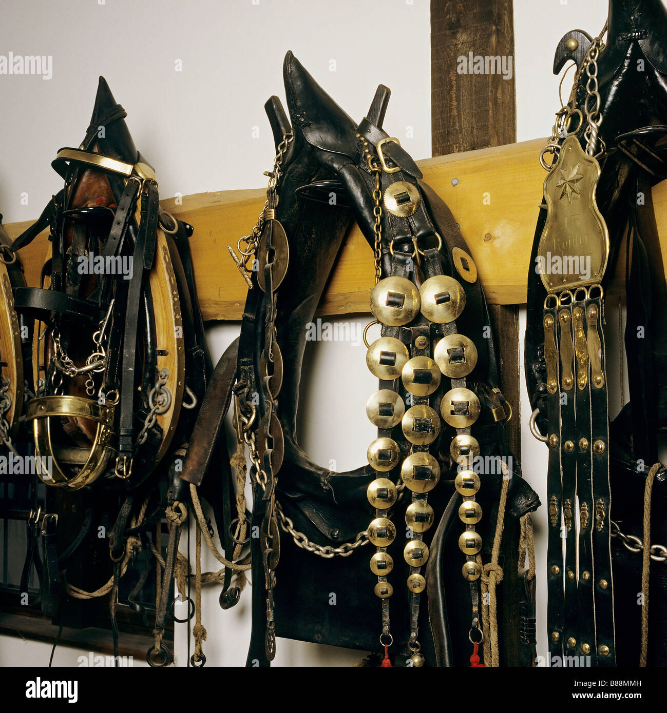 Horse collars hires stock photography and images Alamy