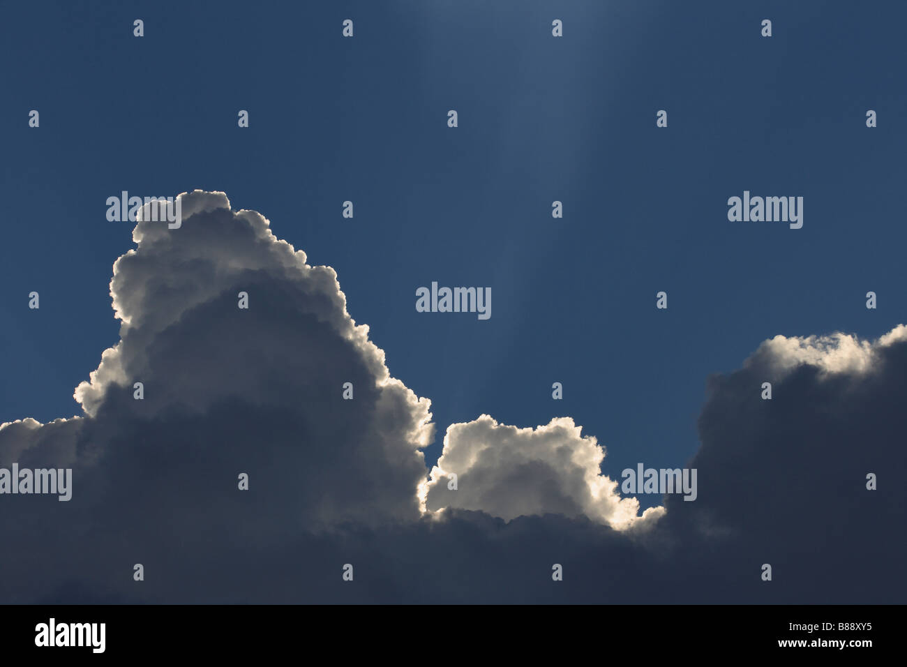 Cumulonimbus clouds hi-res stock photography and images - Alamy