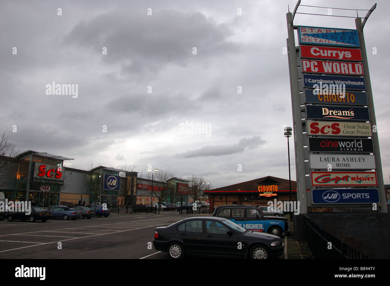 Staples Corner Retail P.k, London, England, uk Stock Photo Alamy