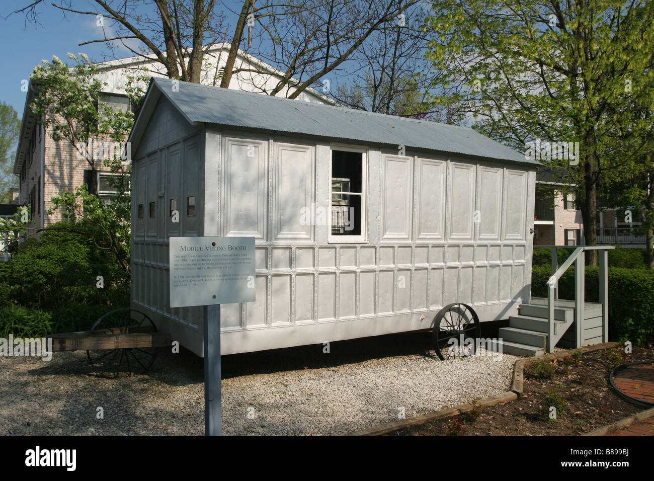 Old voting booth hi-res stock photography and images - Alamy