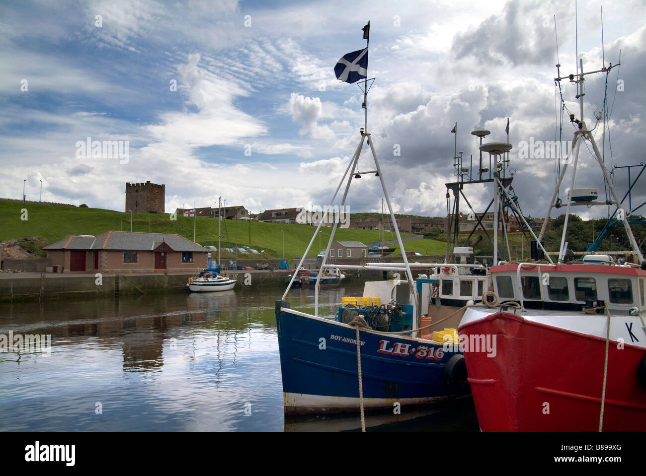 Eyemouth Harbour with fishing boats Stock Photo Alamy