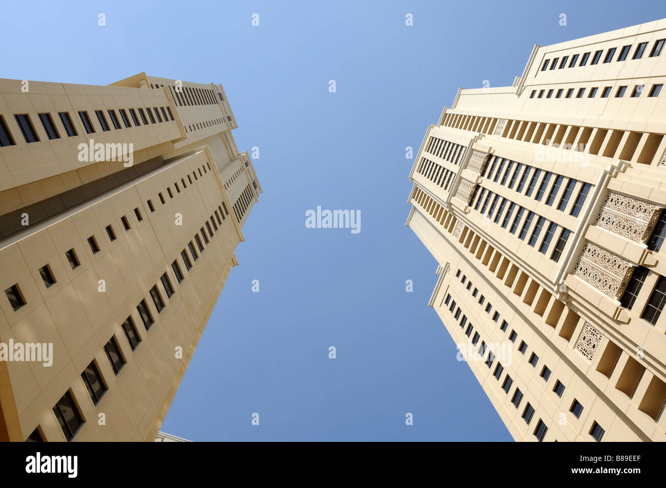 City highrise architecture hi-res stock photography and images - Alamy
