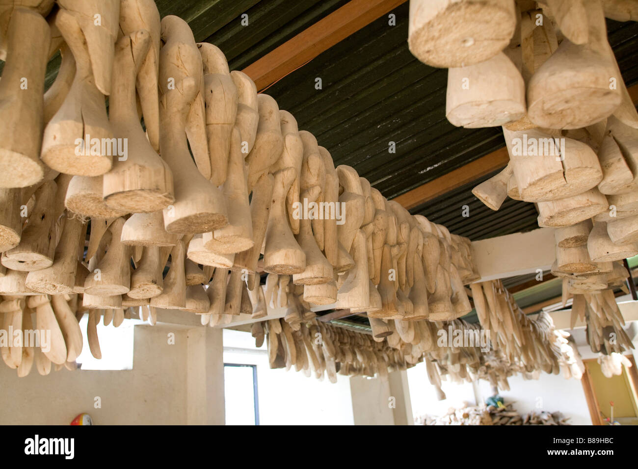Balsa wood ecuador hires stock photography and images Alamy