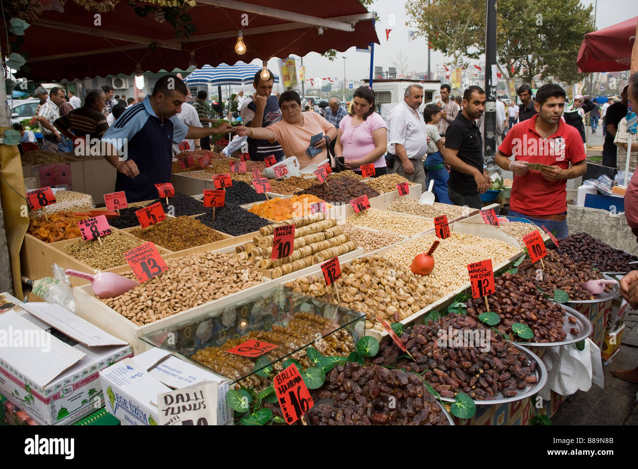 Eminonu Market Stall Istanbul Turkey Stock Photo