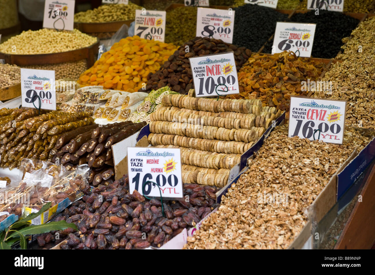 Eminonu Market Stall Istanbul Turkey Stock Photo