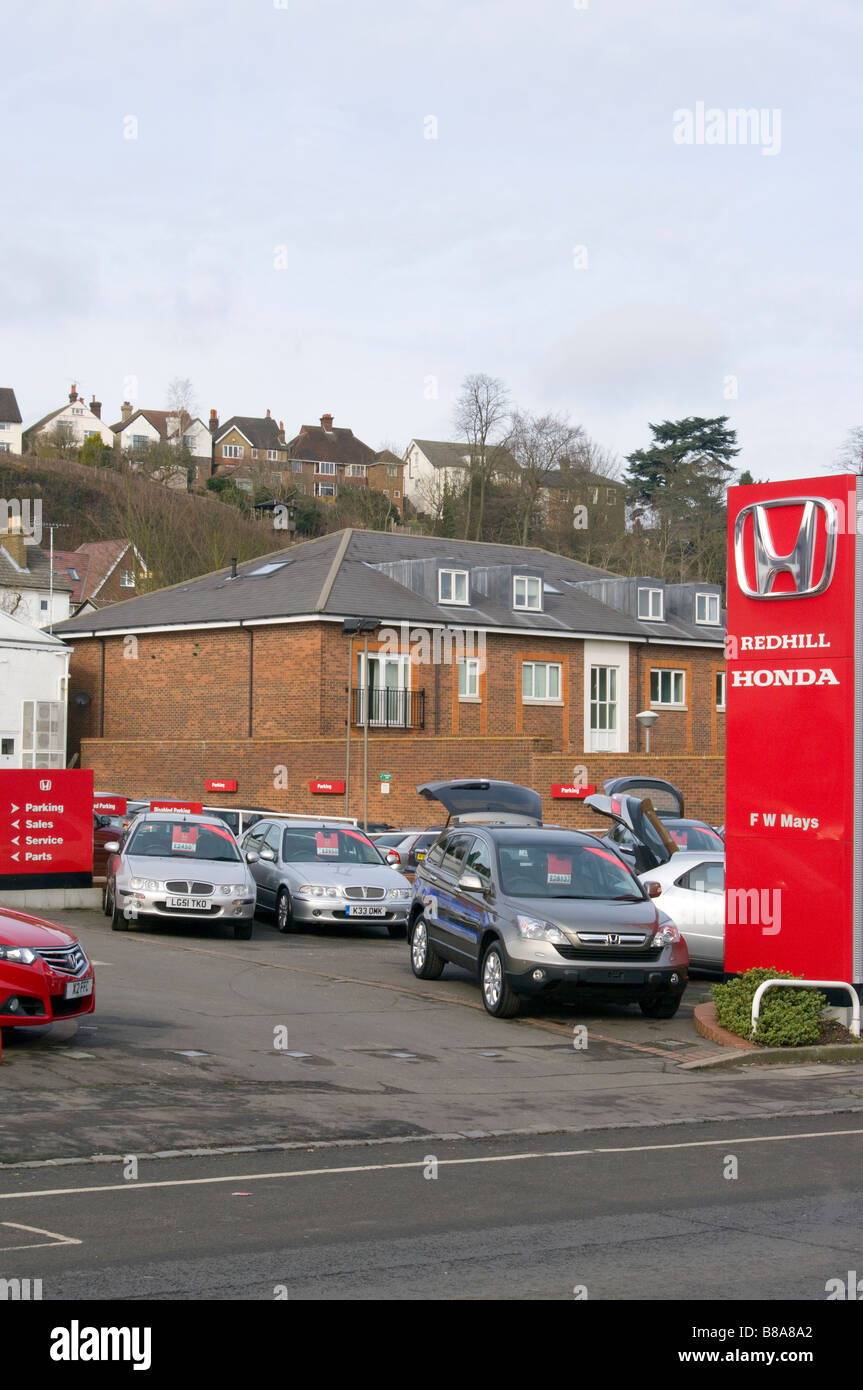 Cars On A Honda Car Dealers Retailers garage Forecourt Stock Photo