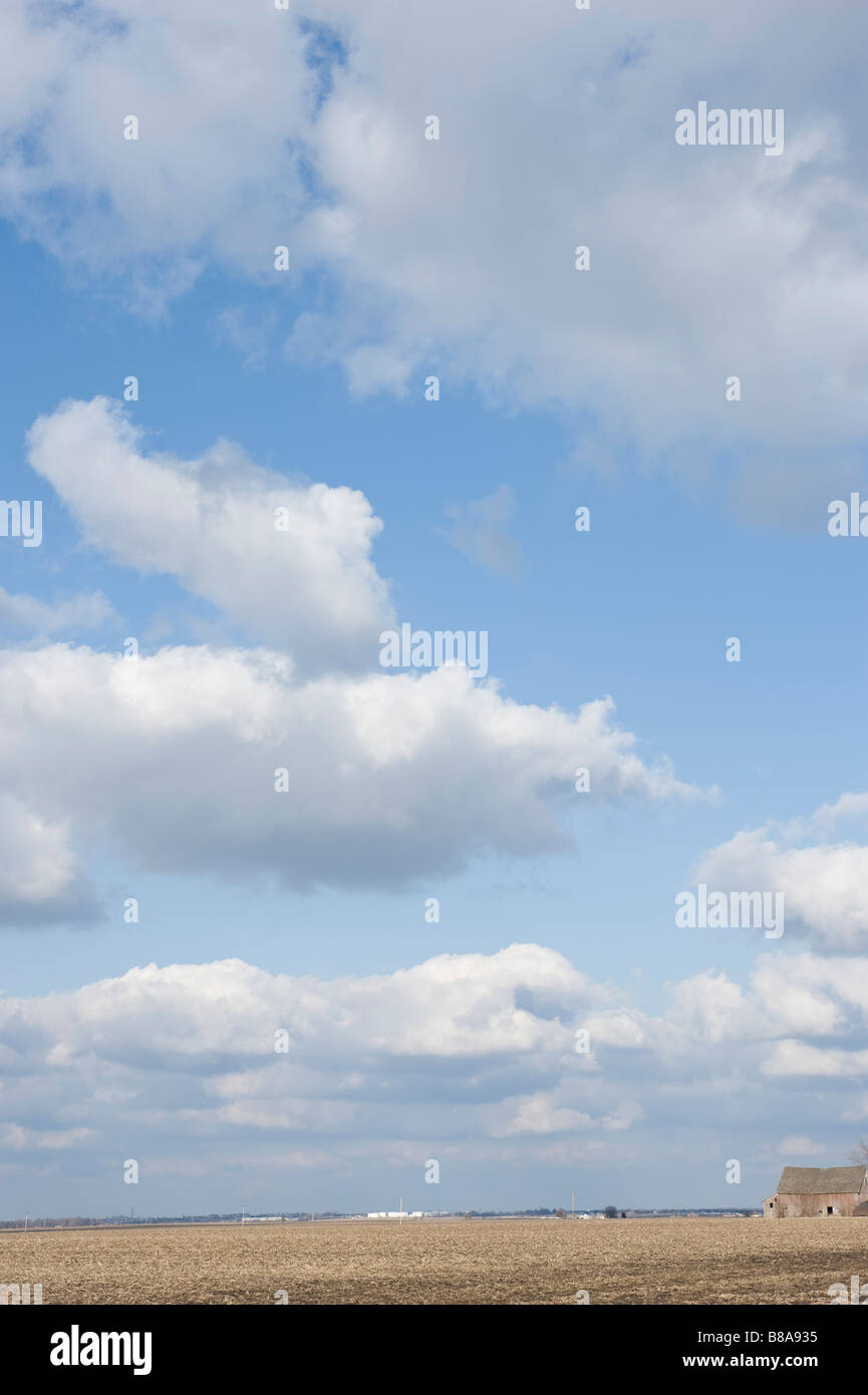 Cloudy blue sky clouds hi-res stock photography and images - Alamy