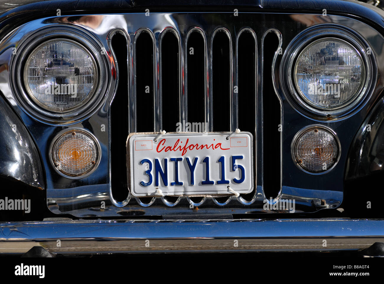 Jeep grille hires stock photography and images Alamy