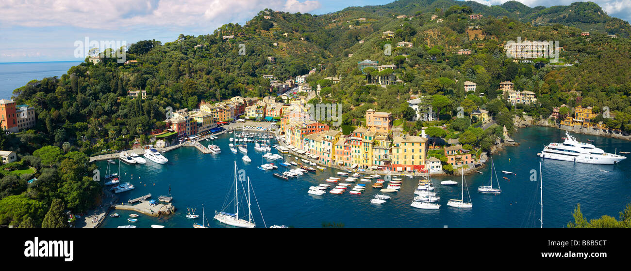 Scenic view of Portofino fishing village and its traditional Ligurian houses, Liguria, Italy Stock Photo