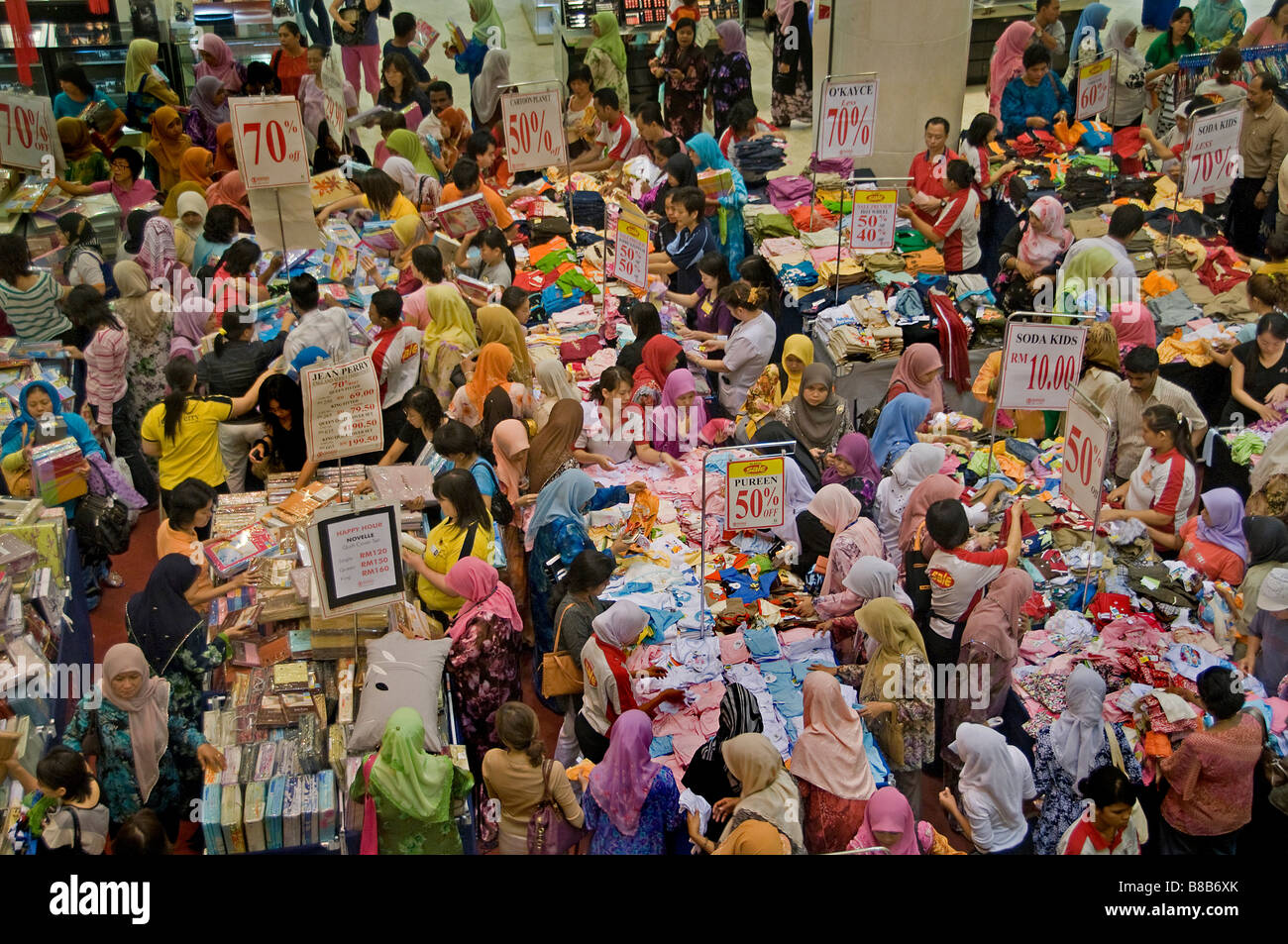 Malaysian shoe designer High Resolution Stock Photography and Images