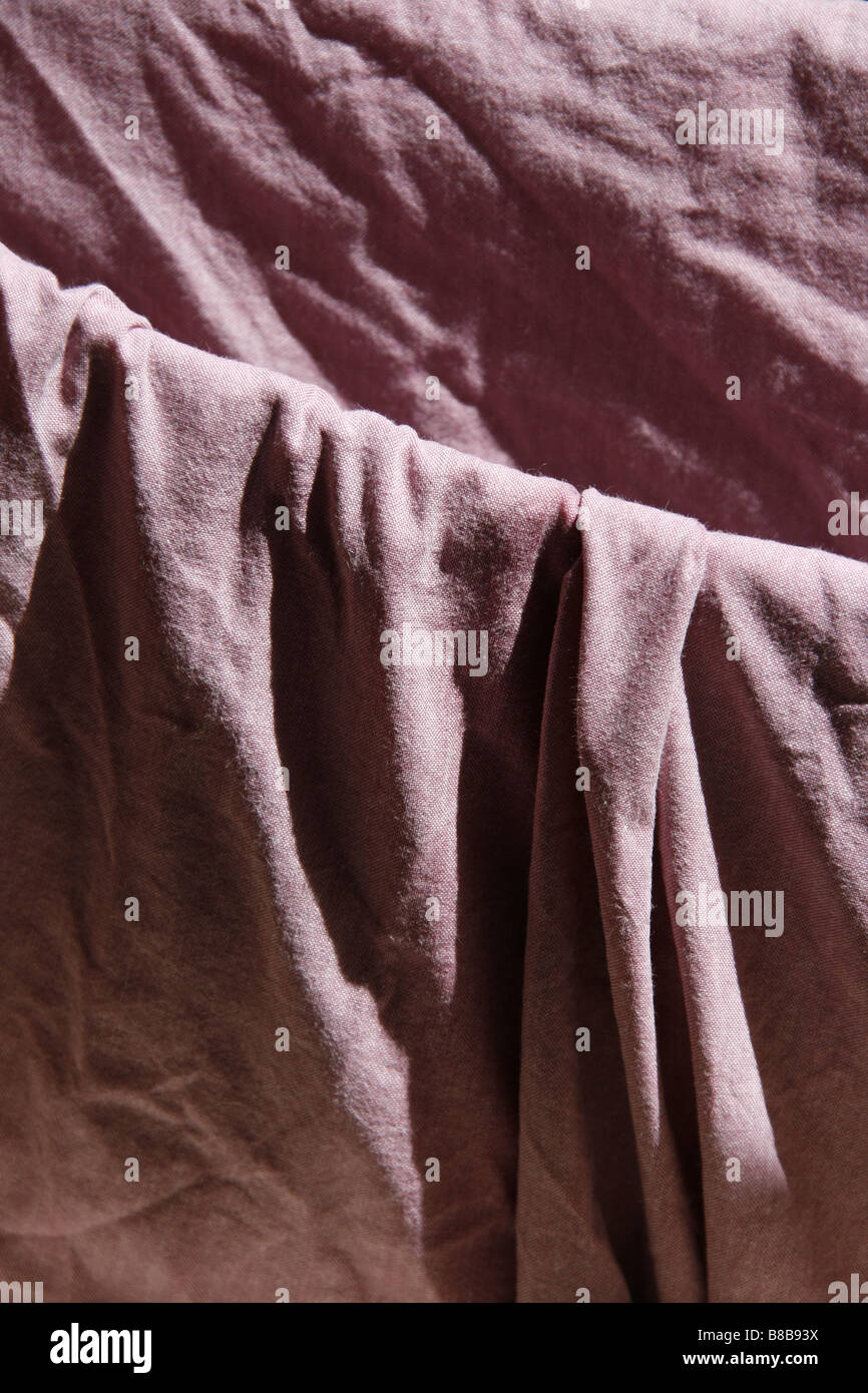 clean bedding sheets hanging on washing line Stock Photo Alamy