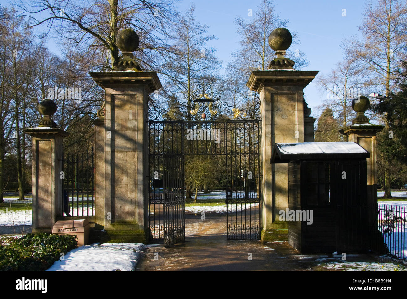 'Clare College' gate in 'The Backs', Cambridge, England, UK. Stock Photo