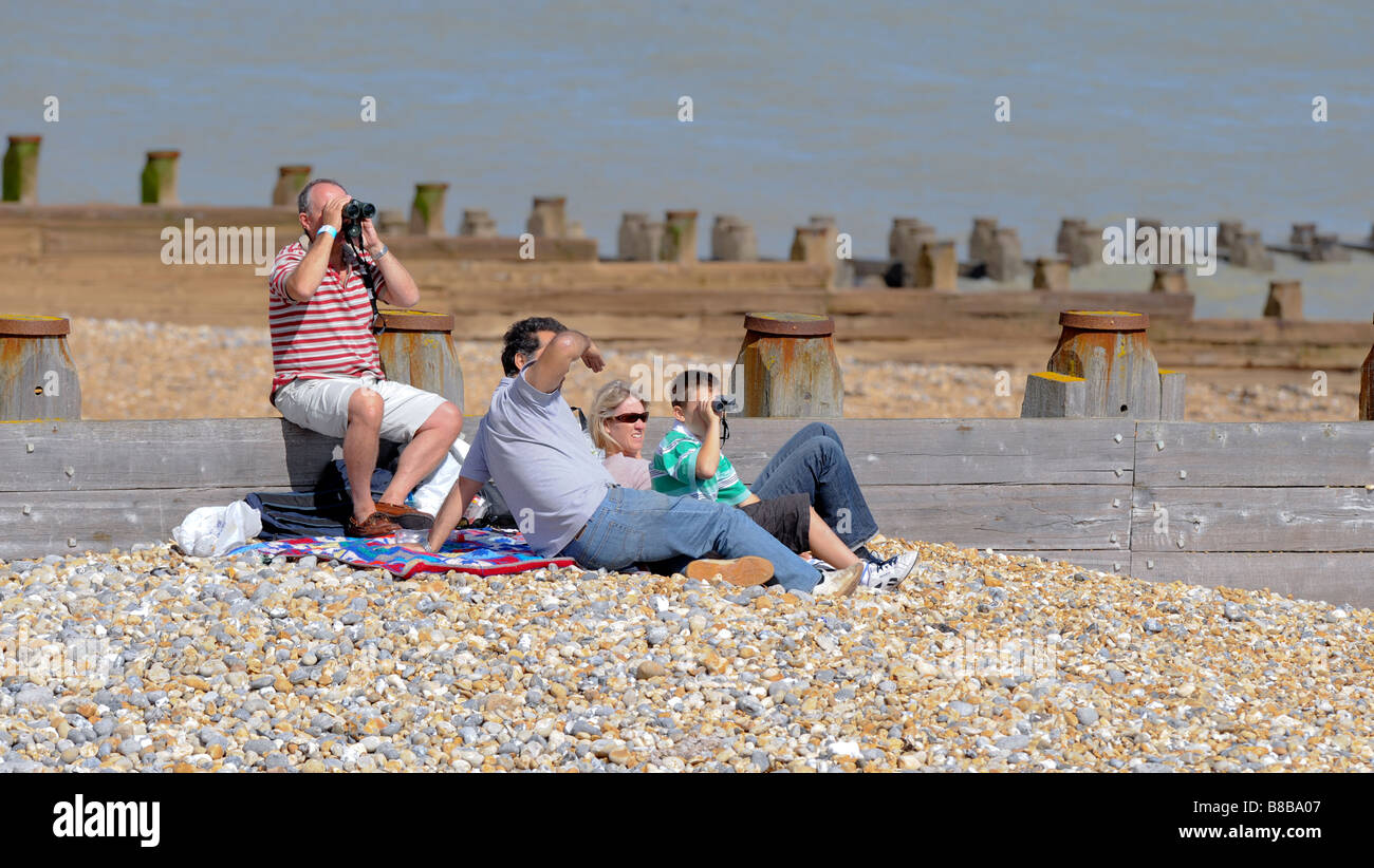 A family sitting on Eastourne beach watching Airbourne 2008 airshow. Picture by Jim Holden. Stock Photo