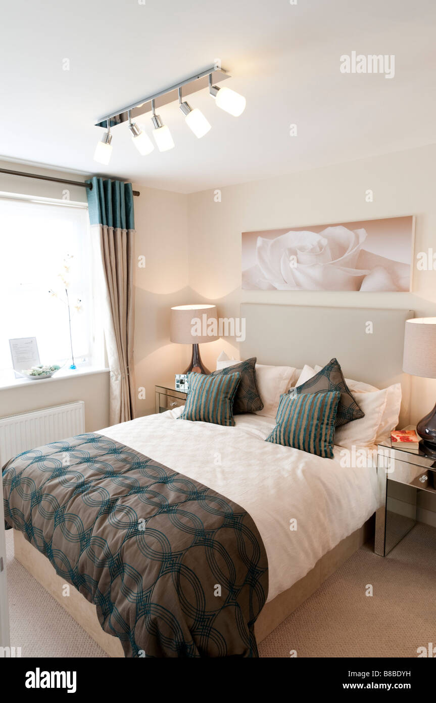 Show bedroom in a George Wimpey new build apartment London England UK Stock Photo