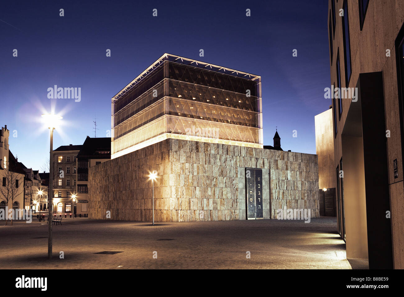 Ohel Jakob synagogue, Munich,  at dusk. Stock Photo
