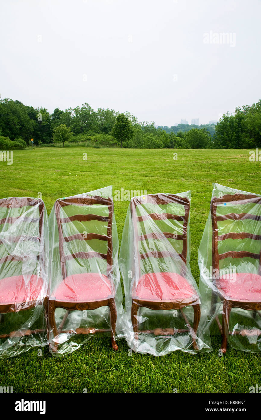 Chairs For Sale High Resolution Stock Photography And Images Alamy