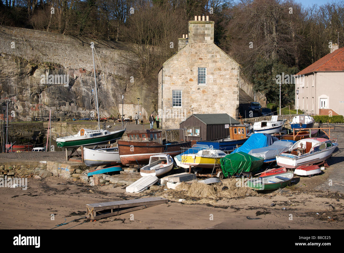 Boats dysart hires stock photography and images Alamy