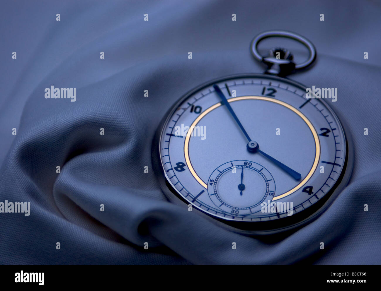 Cloth watch hi-res stock photography and images - Alamy