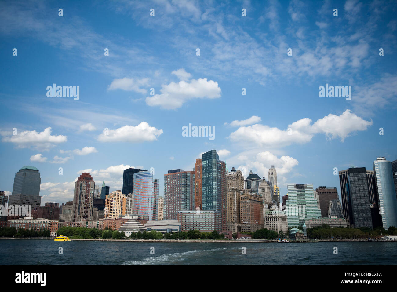 beautiful cloudy sky above new york city Stock Photo Alamy