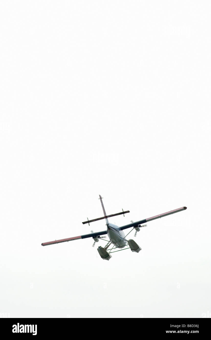 Twin otter float plane hi-res stock photography and images - Alamy