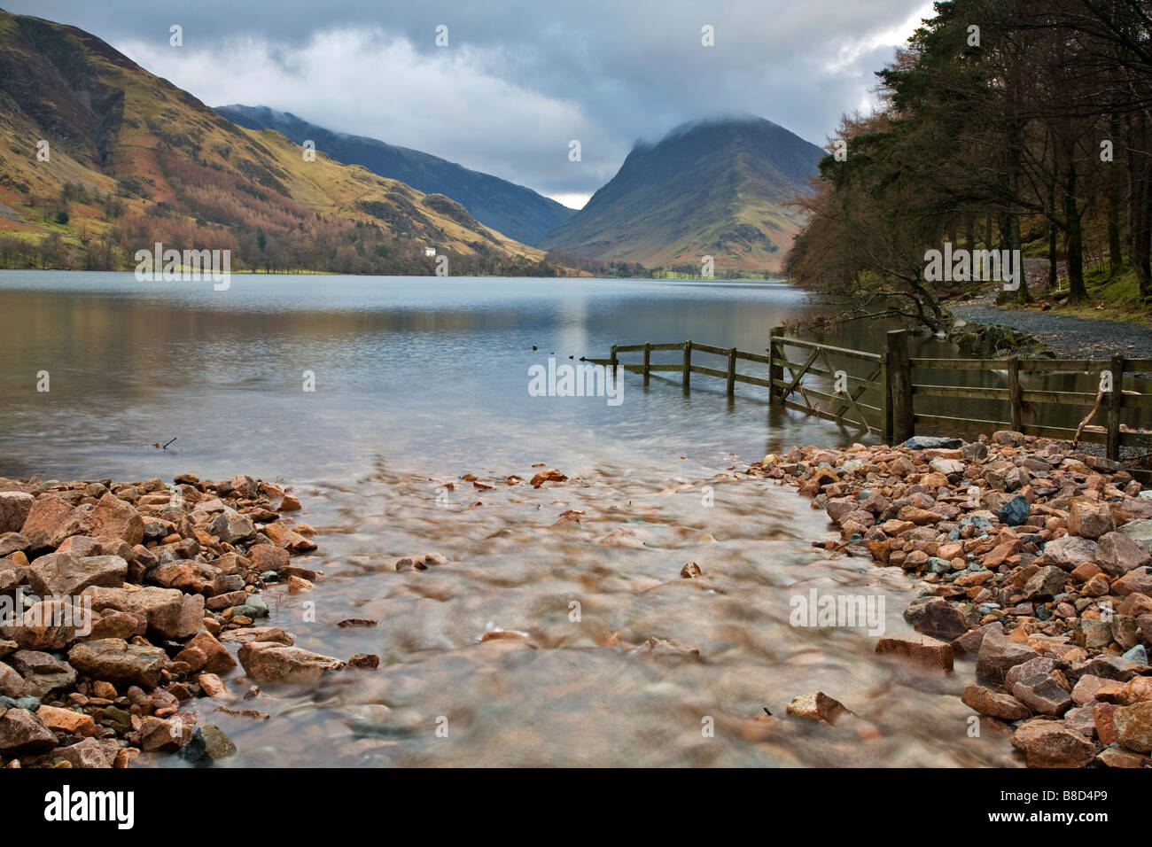 Sottobicchiere Buttermere Lake - 9 Cm, In MDF Con Base In Sughero, Stampa Lucida, Souvenir Del Lake District (UK) - 4