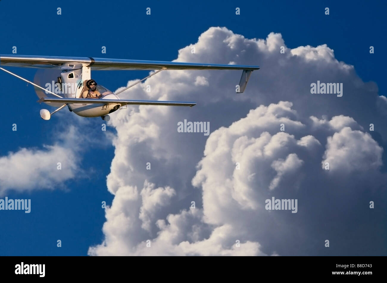 Aircraft flight hi-res stock photography and images - Alamy