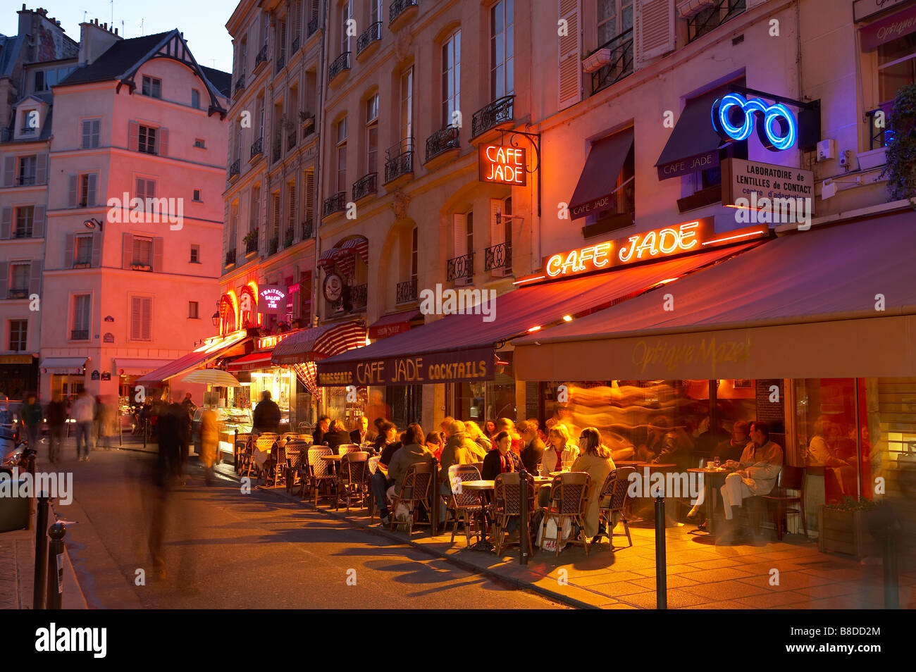pavement cafes at night on the Rue de Buci, St Germain-des-Pres, Left ...