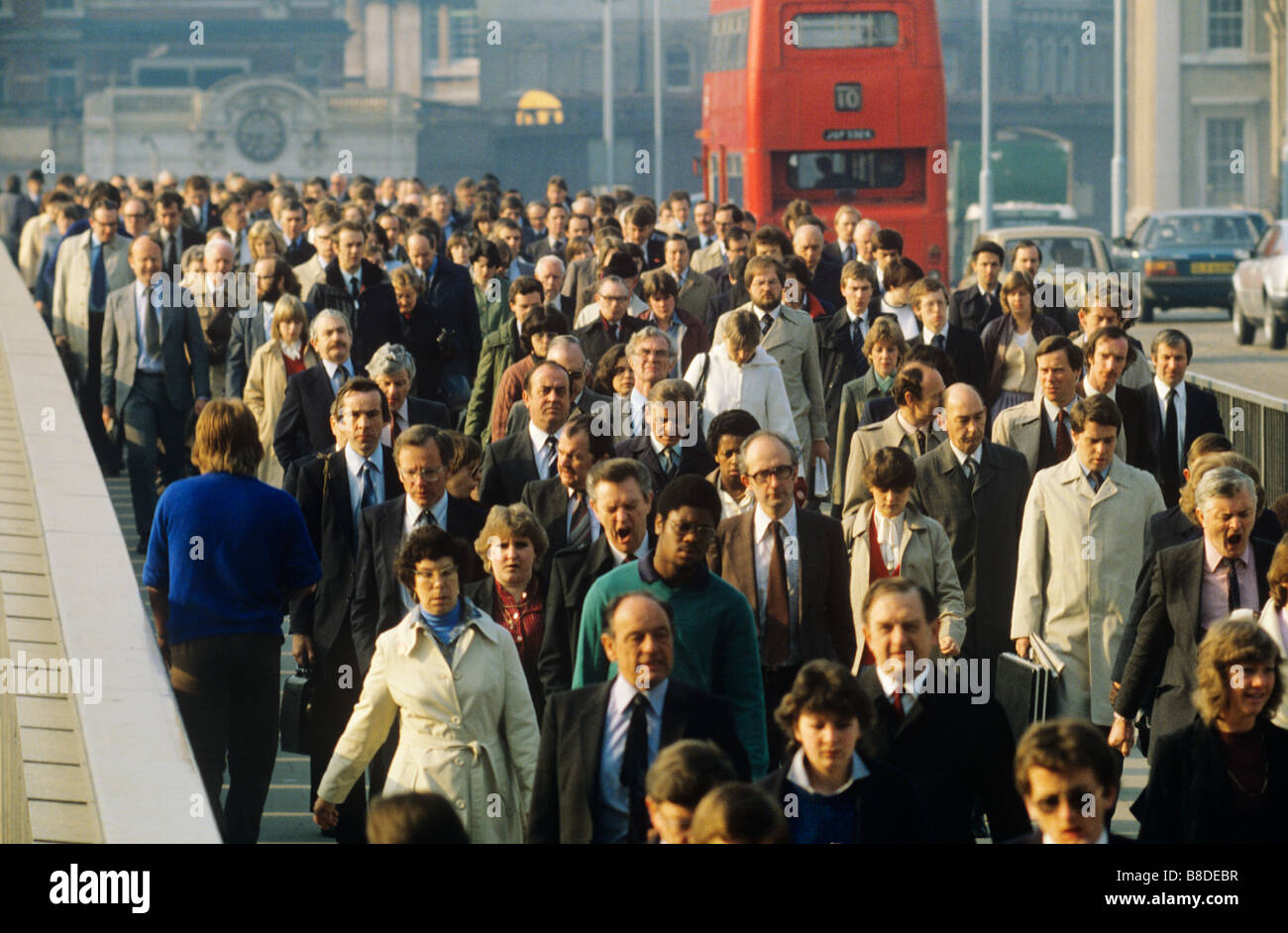 LondonBridge at8.45in the morning.The key peak timeof the rush hour.Manyof these people workat the banksand finance institutions Stock Photo