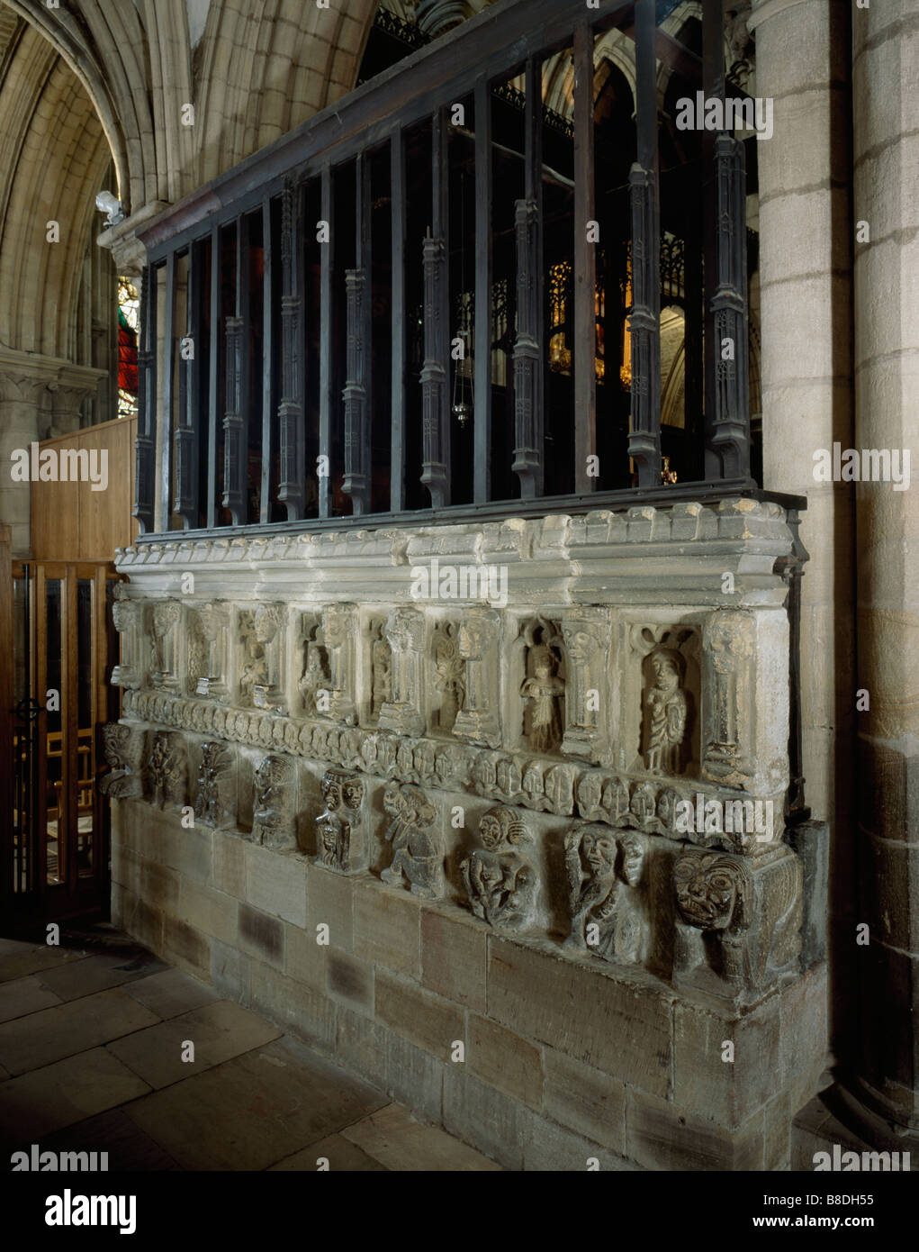 Chantry chapel hi-res stock photography and images - Alamy
