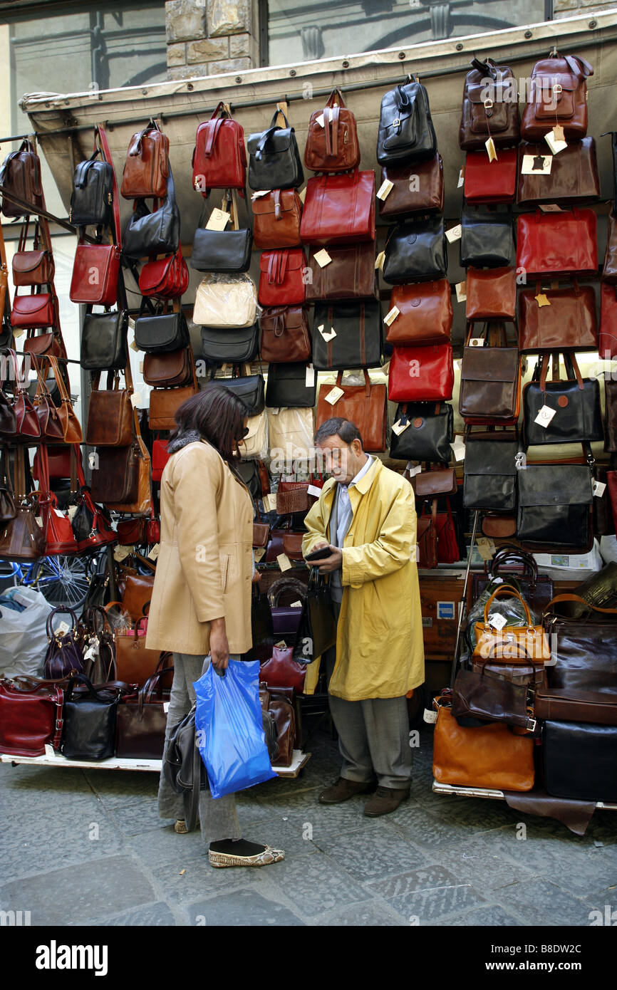 Street Vendor, The New Market, The Loggia del Mercato Nuovo, Florence, Tuscany, Italy Stock Photo