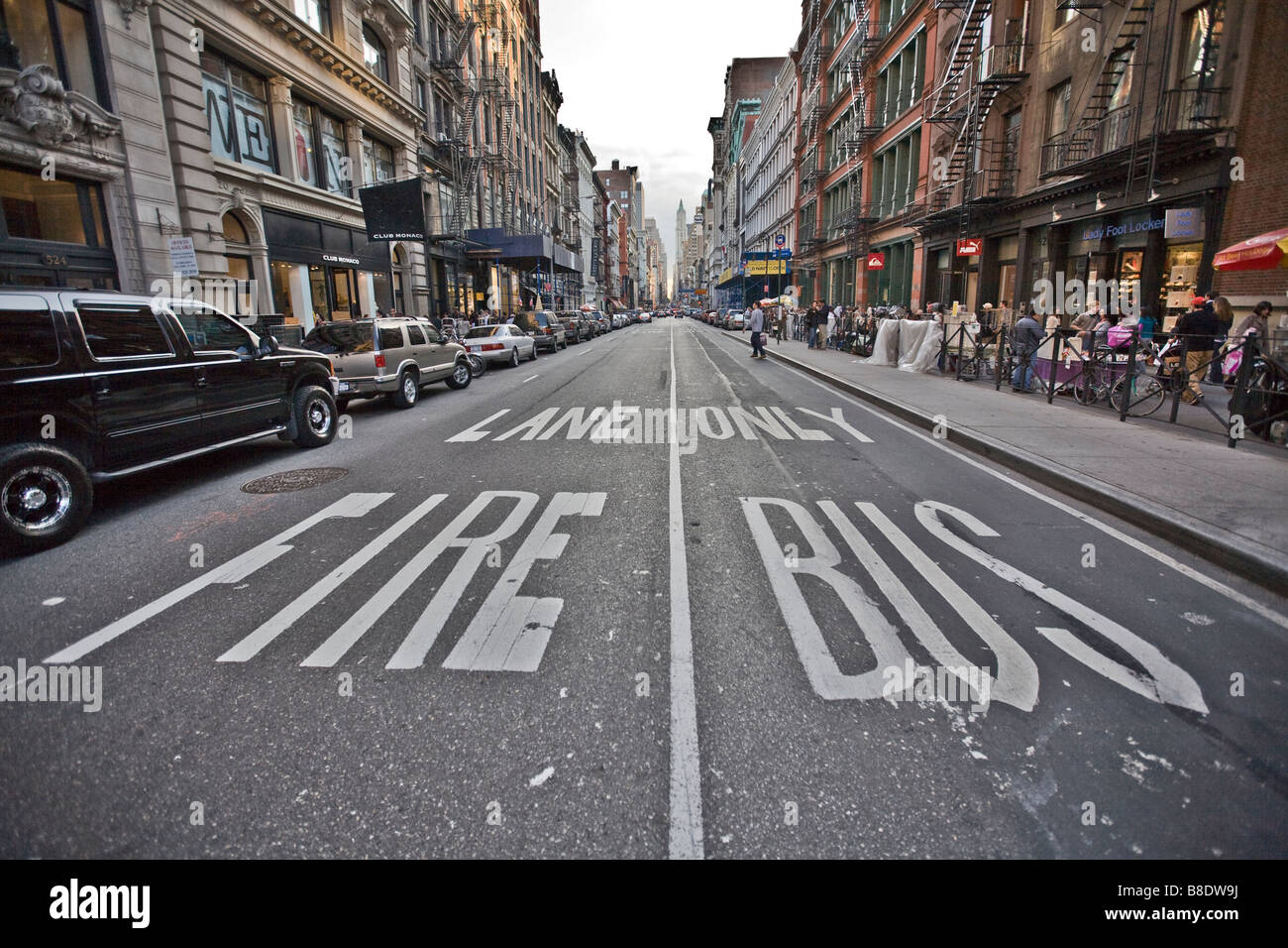 Bus lane only road sign hi-res stock photography and images - Alamy