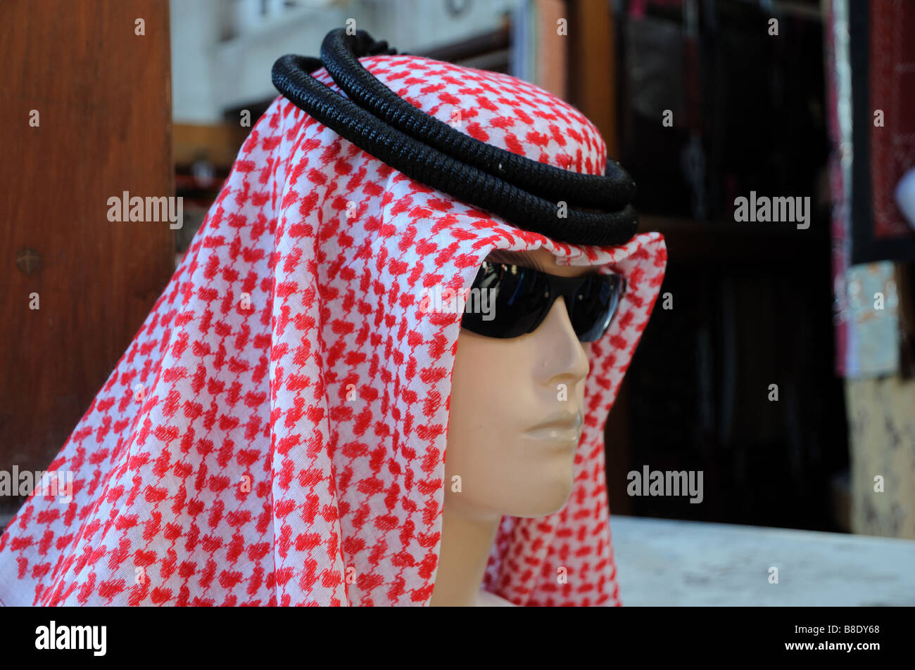 Arab dressing deals style