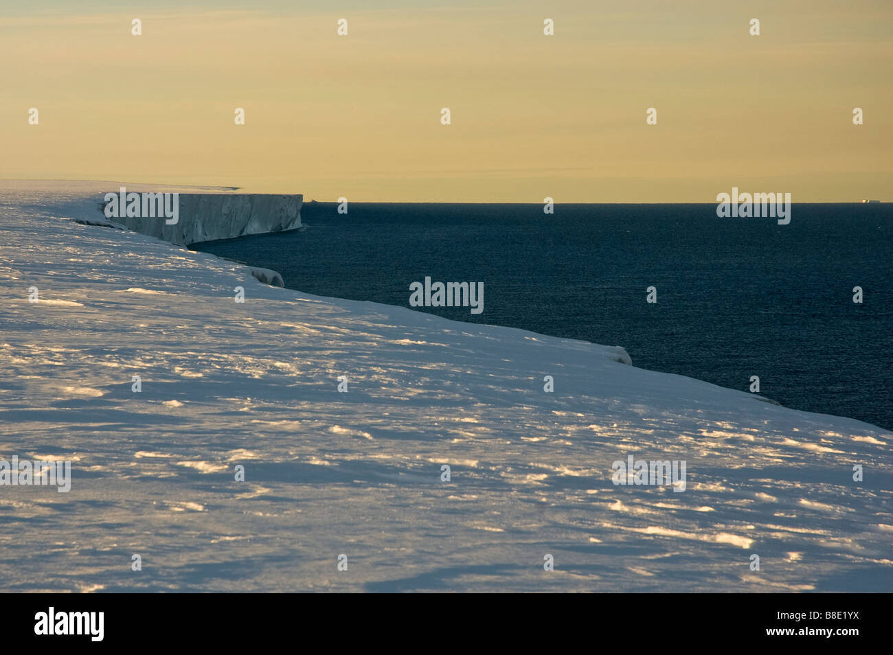 Edge of the Ross Ice Shelf, Ross Sea, Antarctica Stock Photo Alamy