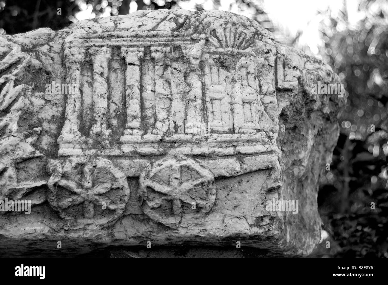 decorative sculpted ornaments at synagogue with biblical motifs, Ark of the Covenant Stock Photo