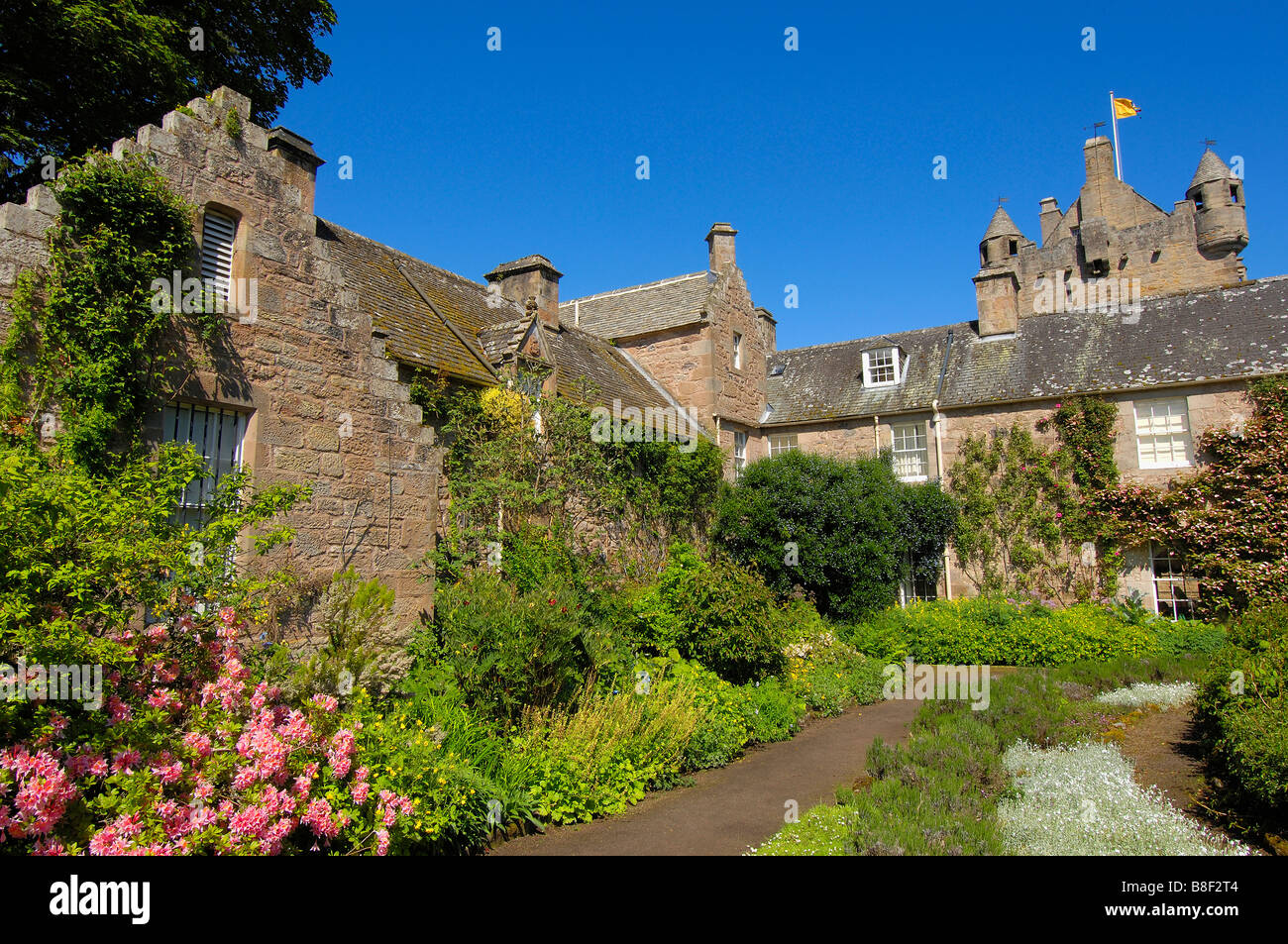 Cawdor Castle near Inverness Inverness shire Northern Higlands scotland U k Stock Photo Alamy