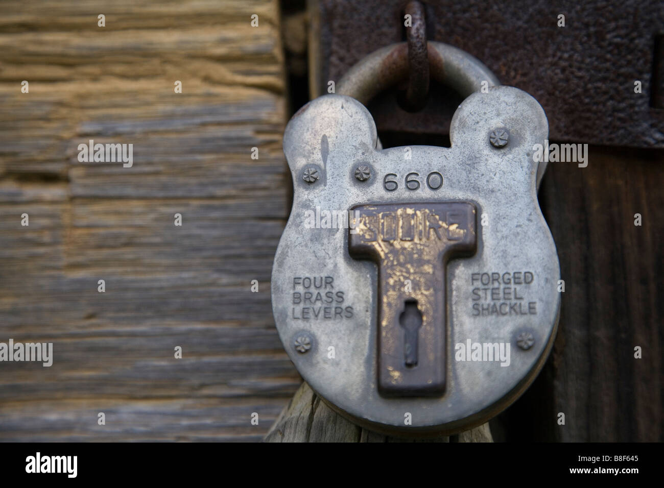 Close up photo of an old key lock Stock Photo Alamy