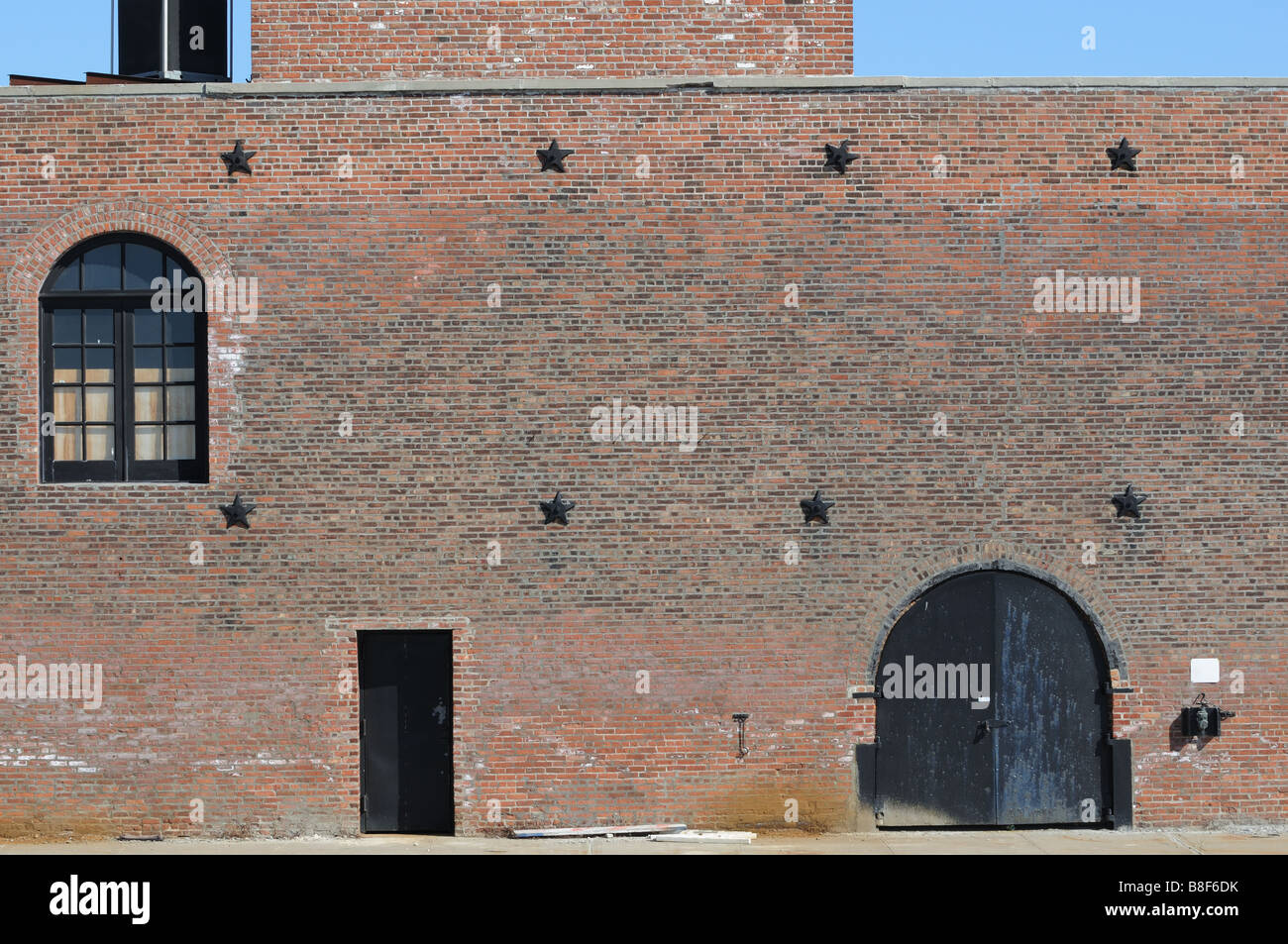 A 19thcentury warehouse in Red Hook, Brooklyn Stock Photo Alamy