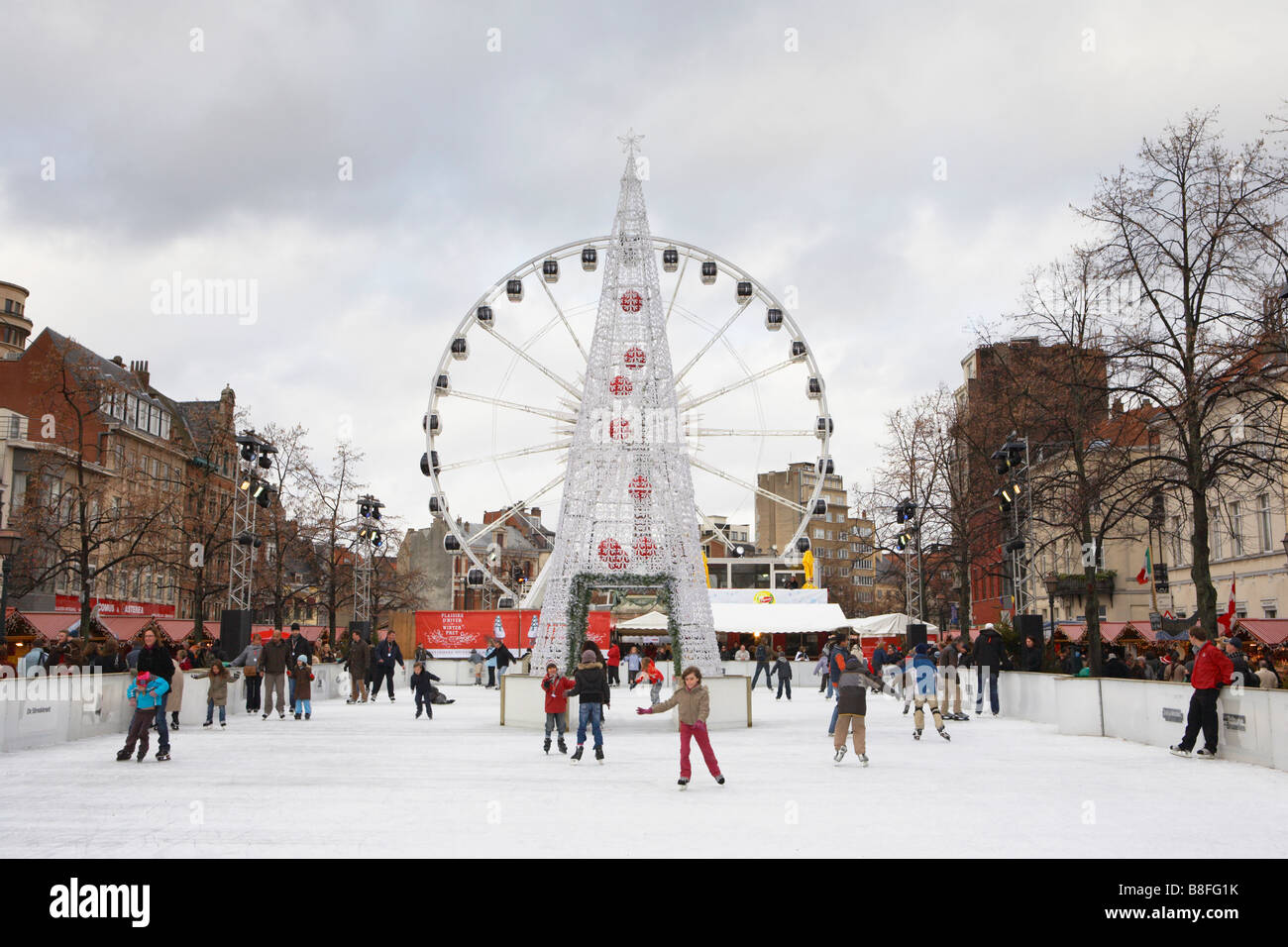 BELGIUM BRUSSELS ICE RINK AT CHRISTMAS MARKET Stock Photo Alamy