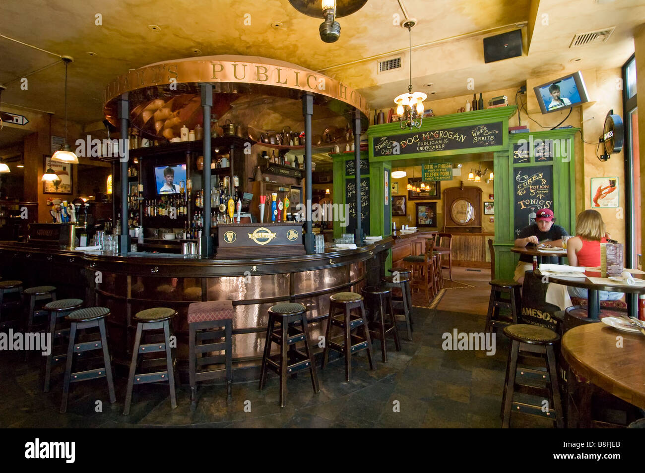 Kildares pub and restaurant hires stock photography and images Alamy