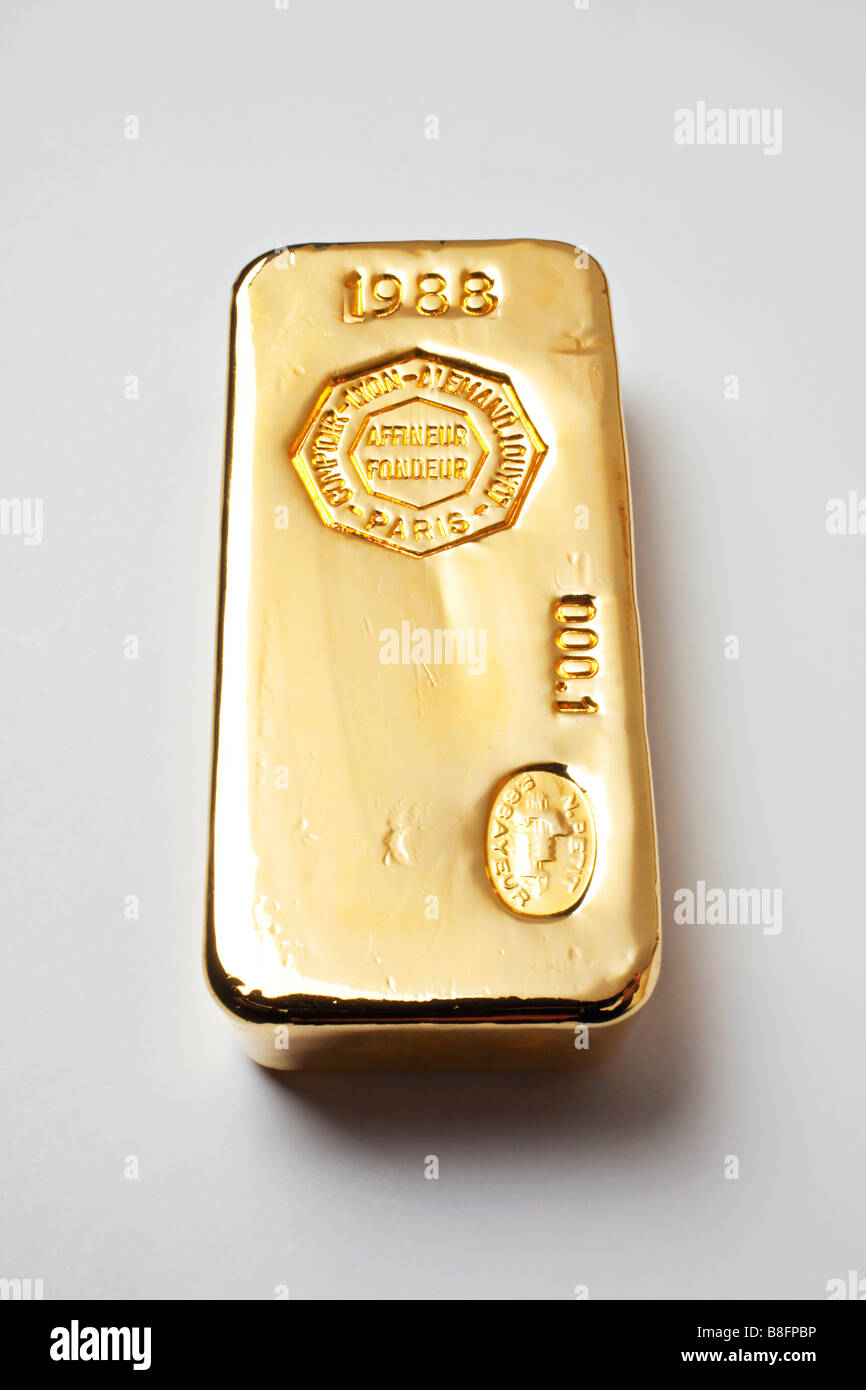 Gold bar hi-res stock photography and images - Alamy