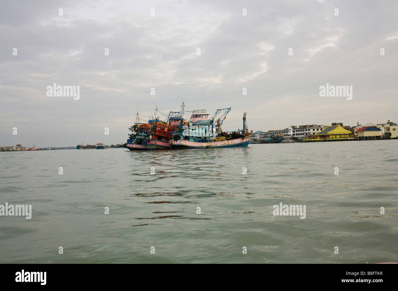 Moored fishing tourist boats hi-res stock photography and images - Alamy