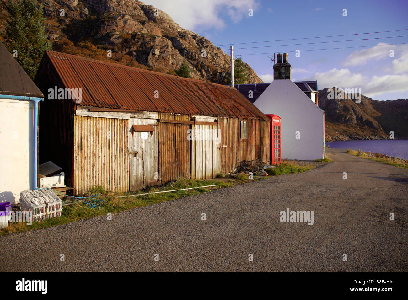 Iron kiosk hi-res stock photography and images - Alamy